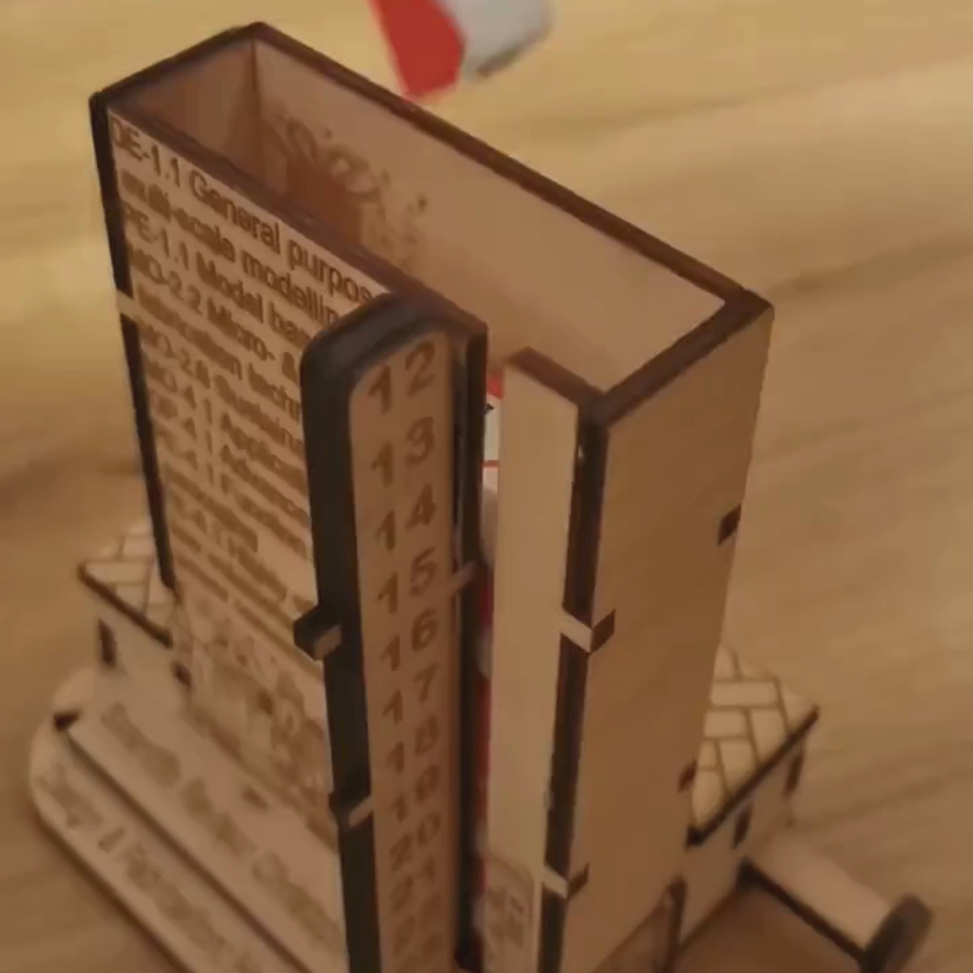 Calendário do Advento – Torre Natal em MDF (Personalizável)